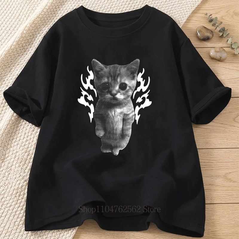 Flame Cat Vintage Graphic Print T-shirt Summer Women's Clothing Casual Fashion Funny Tops Streetwear O-Neck Short Sleeve T-shirt
